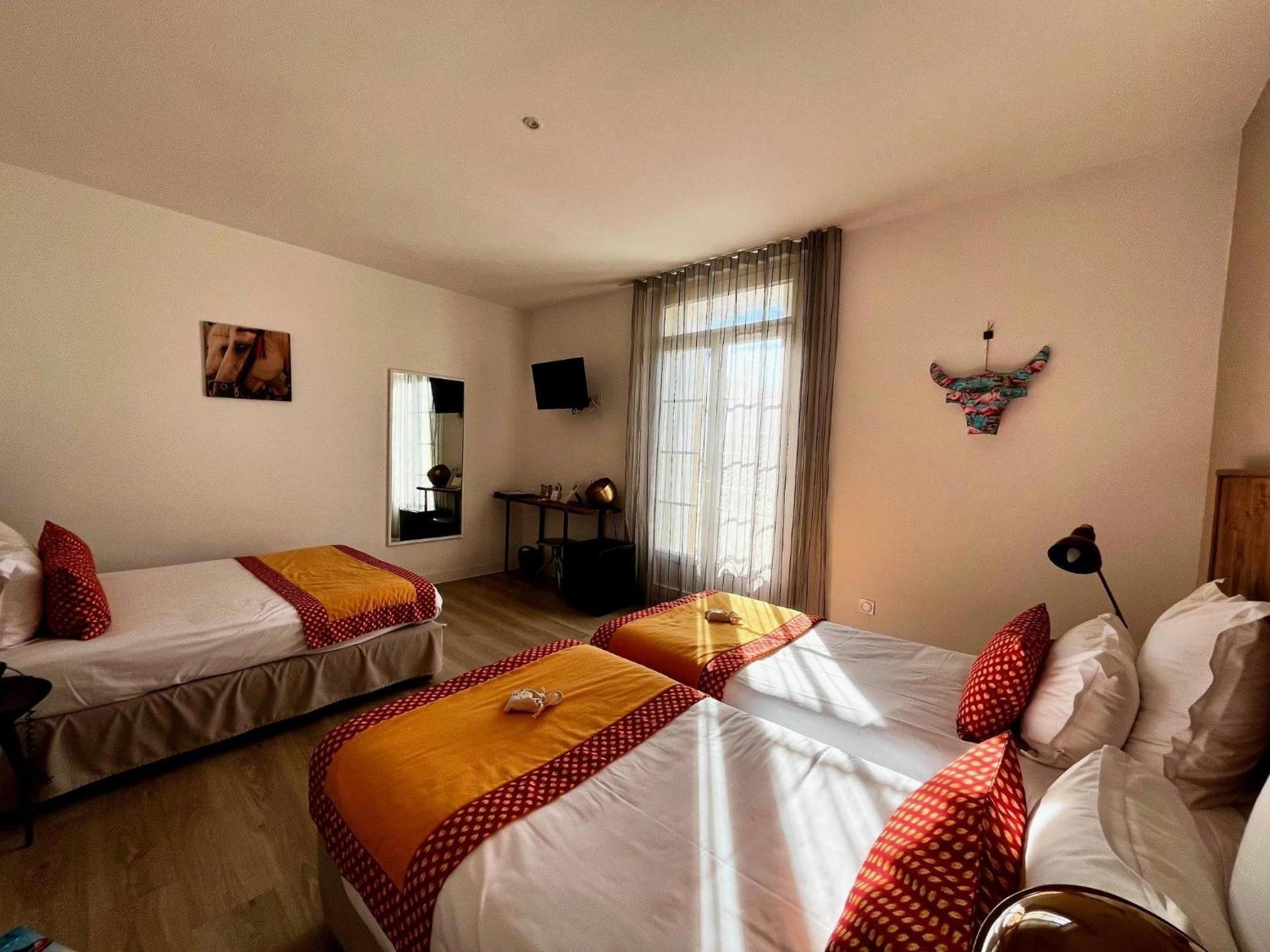 Hotel Saint Louis Aigues-Mortes Kültér fotó